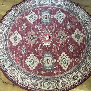 Ruggable - great condition! 6 feet diameter